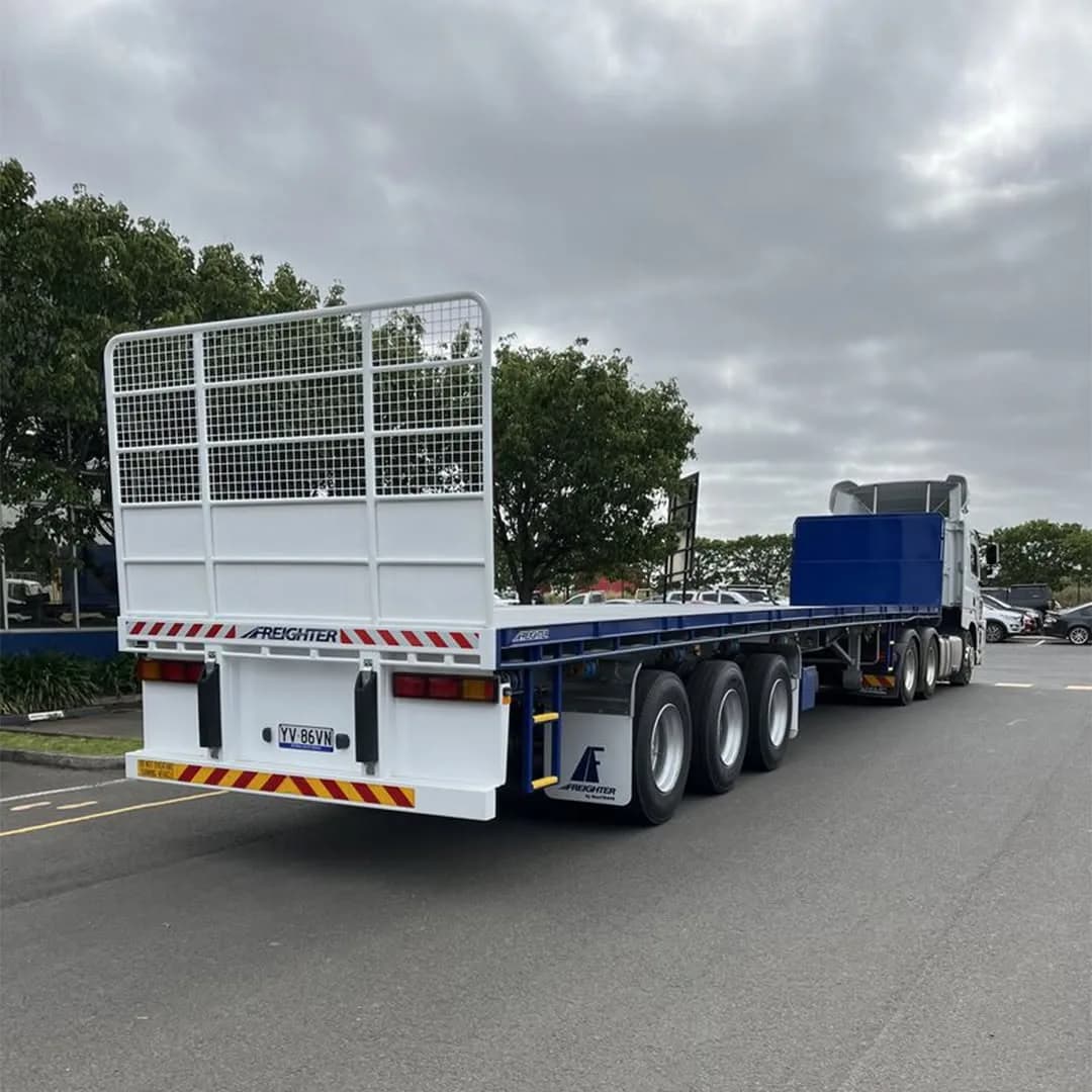 Semi-trailer